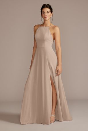 David’s Bridal chiffon bridesmaid gown - featured 24 1763538862