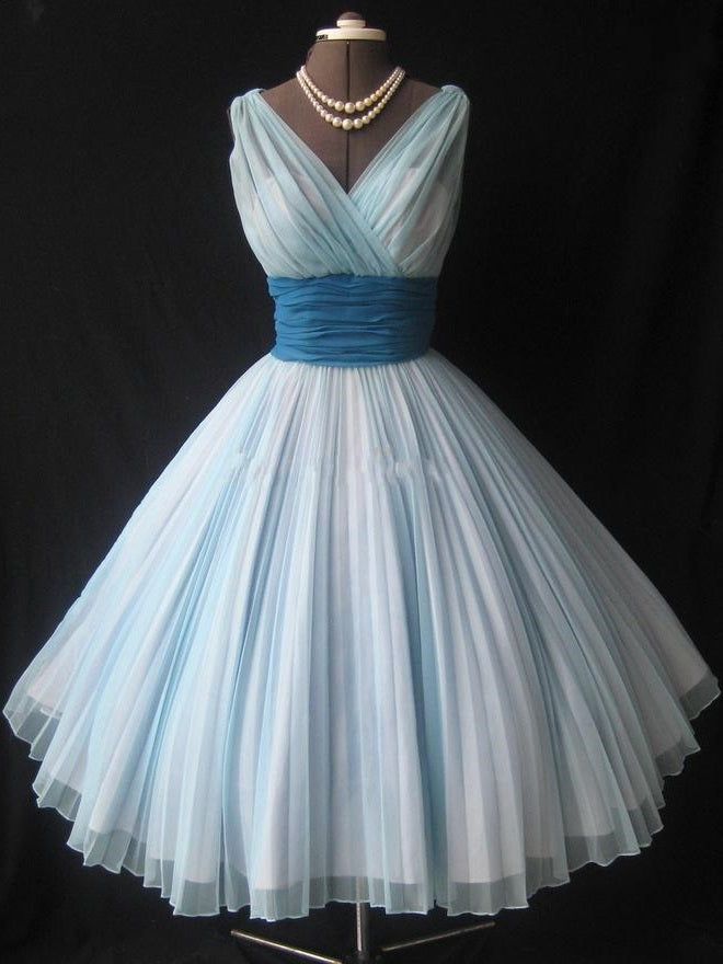 vintage pageant dress 1950s - featured 602 1763542937