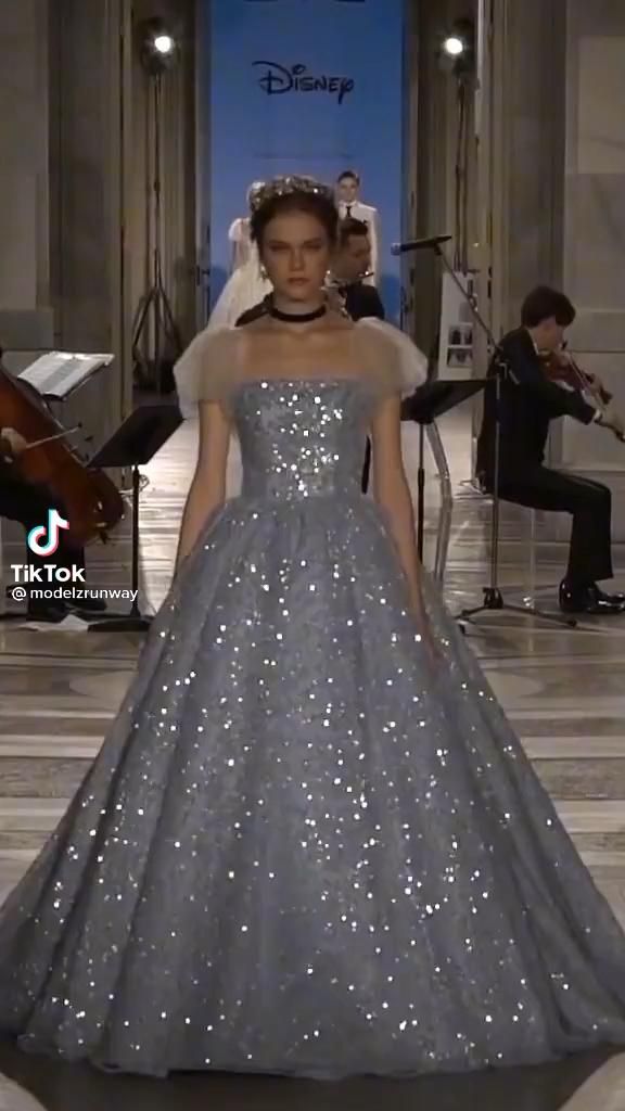 princess dresses - image 1406 1766221139